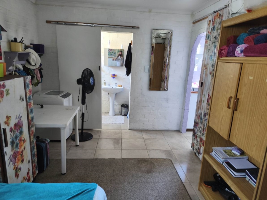 4 Bedroom Property for Sale in De Kelders Western Cape